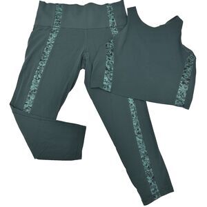 Athleta Leggings/Crop Tank Top Set Green Camo Stripe Salutation Stash 1X XL D-DD